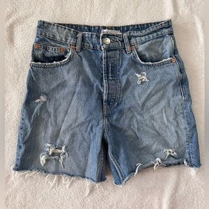Zara distressed Jean shorts
